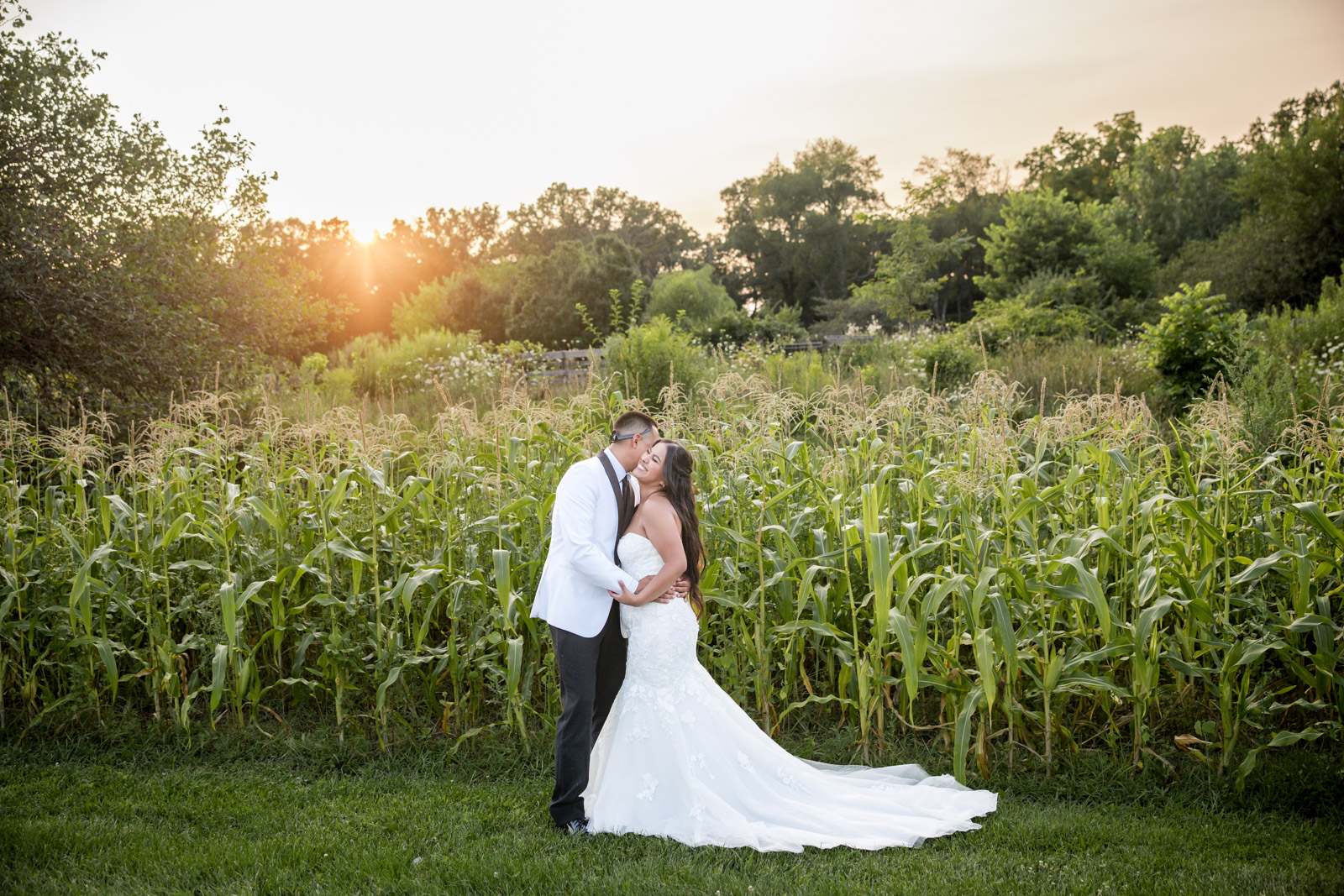 2026-08-08 Naperville_Lavita Photography-154 golden hour portraits of newlywed Chicago