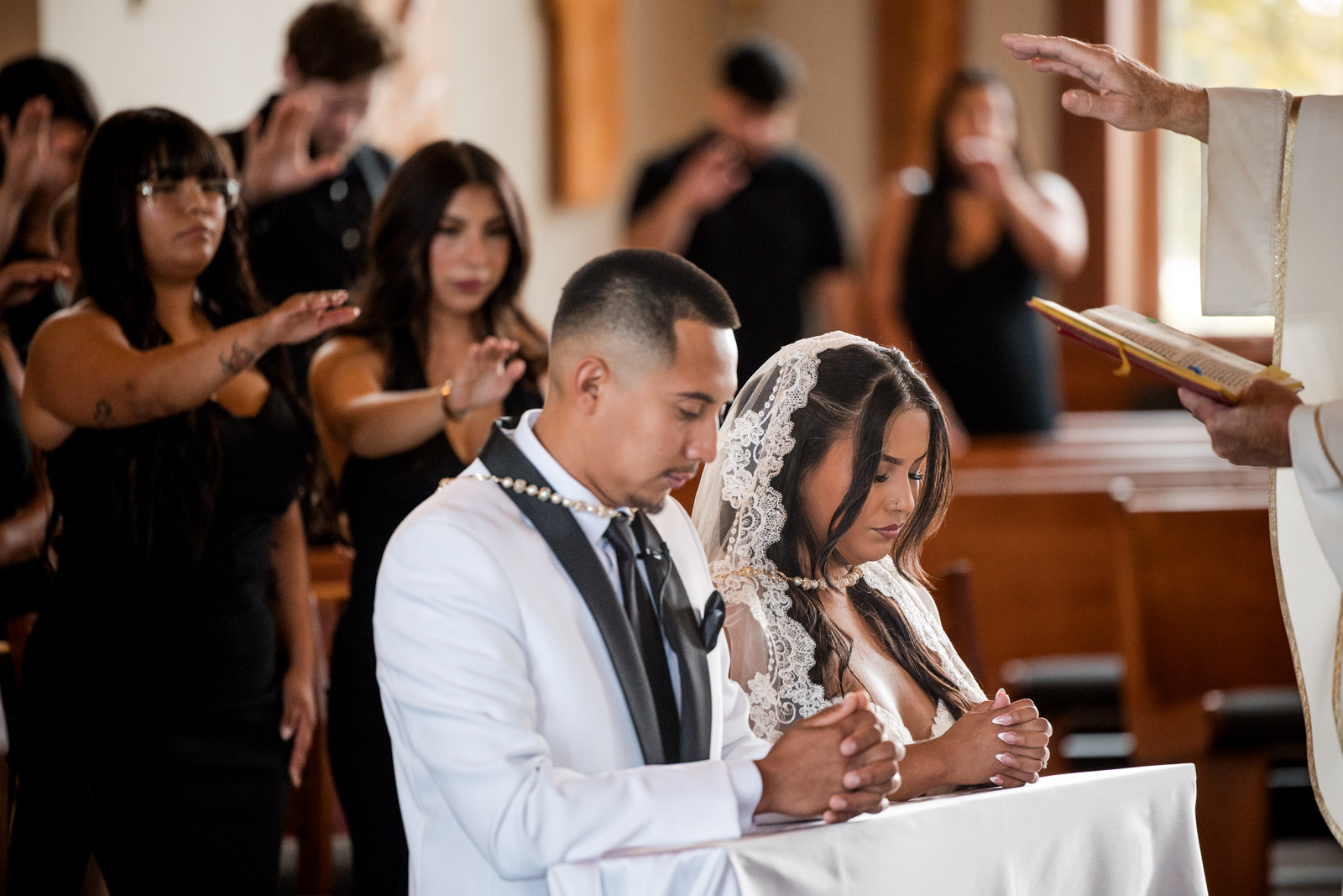 2026-08-08 Naperville_Lavita Photography-47 Newlywed in church Chicago