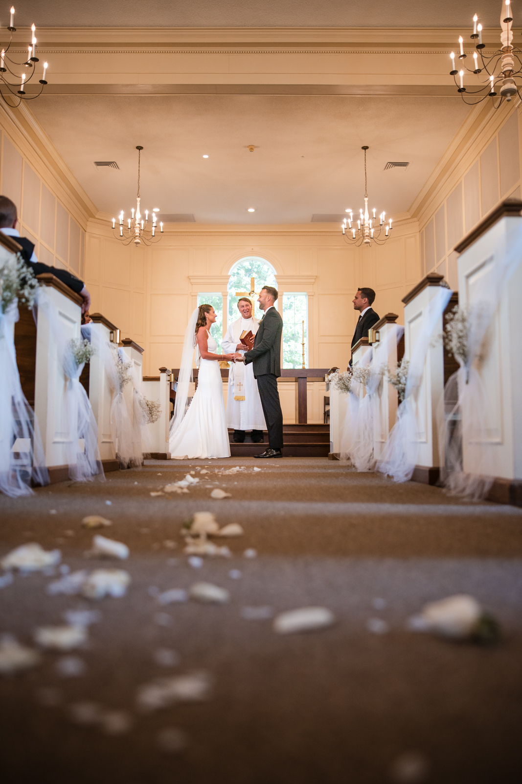 Intimate wedding_Lavita Photography-27