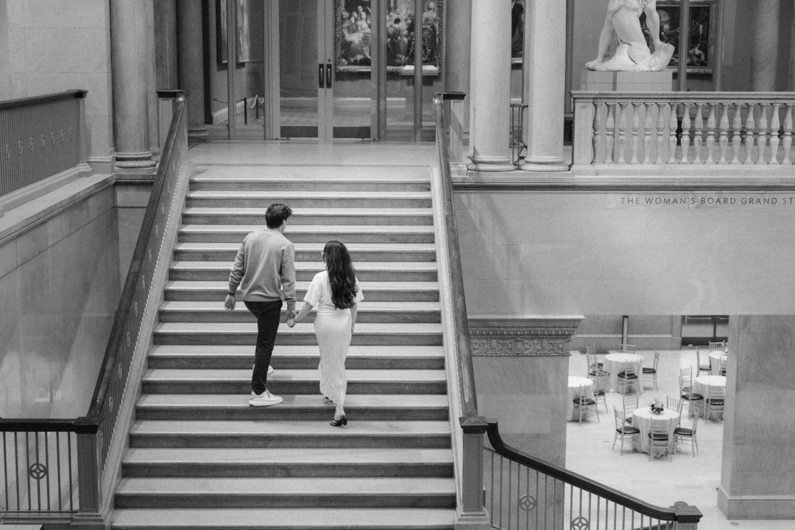 Chicago Art Institue Engagement_Lavita Photography-25