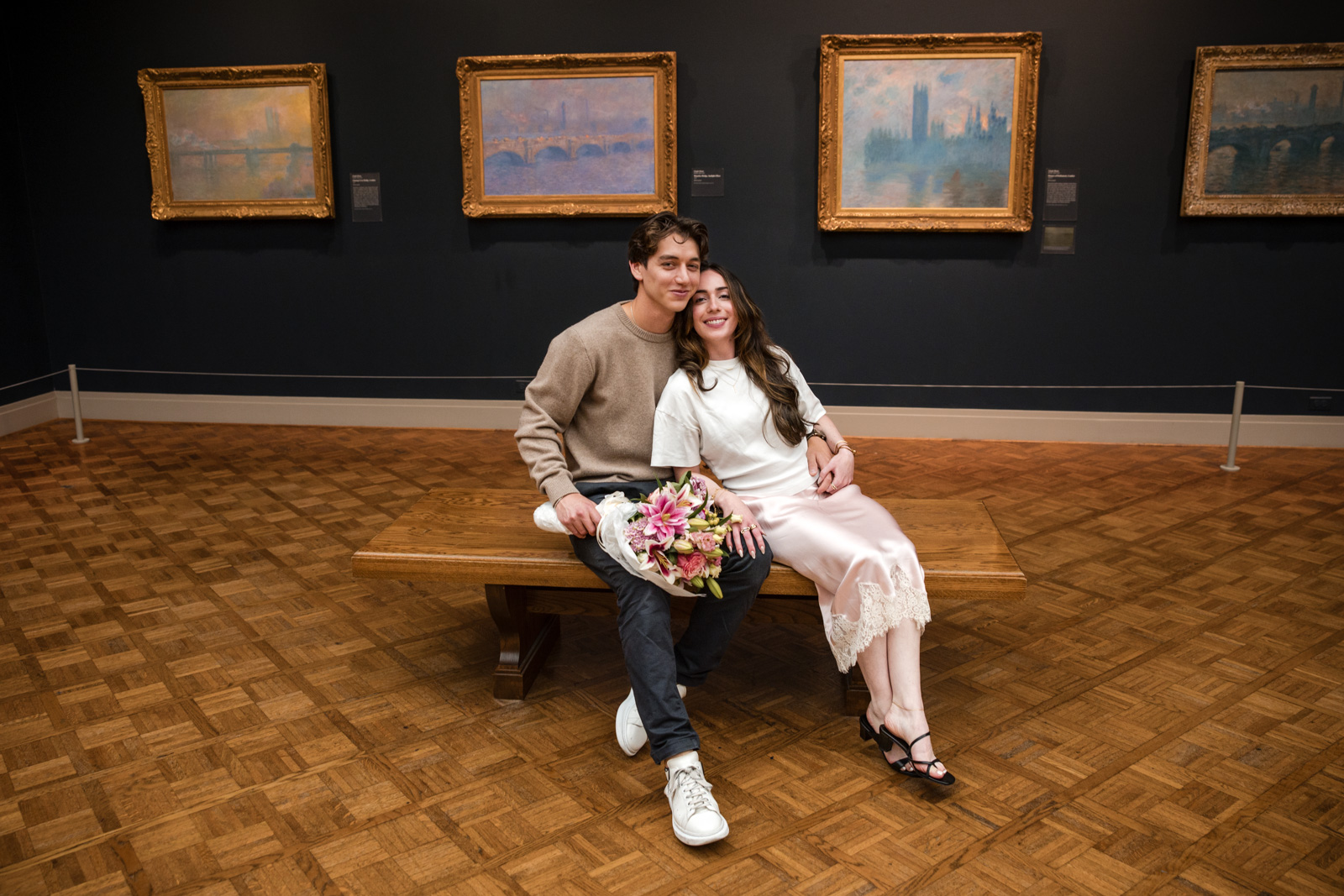 Chicago Art Institue Engagement_Lavita Photography-89 Couple at Art Institute Chicago after engagement